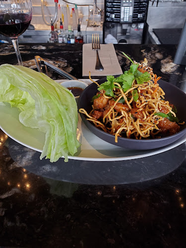 Comentarii opinii despre JOEY Yorkdale