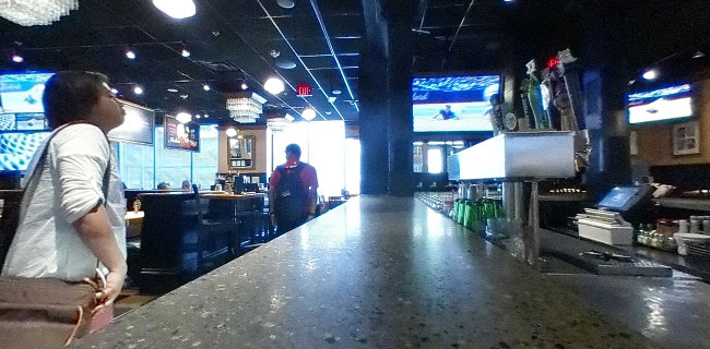 Opinii despre Jack Astor's Bar & Grill Yonge & Bloor în Toronto - Hospitality and gastronomy