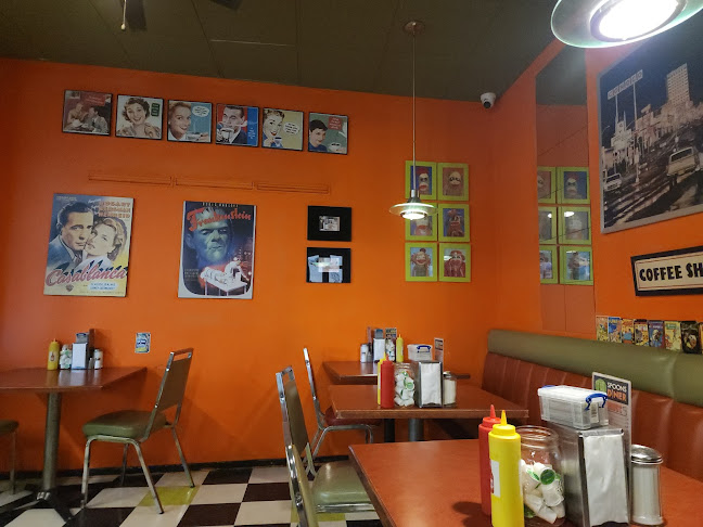 Opinii despre Spoons Diner în Victoria - Hospitality and gastronomy