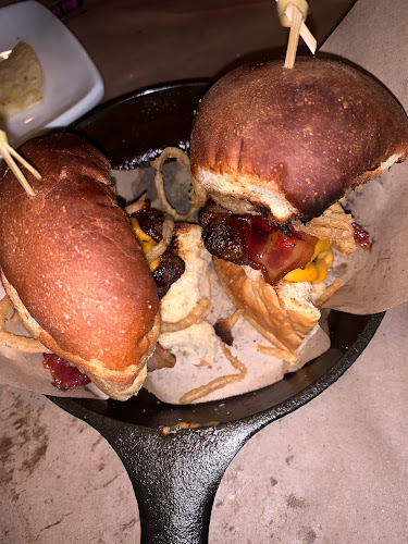 Comentarii opinii despre Jack's Square One