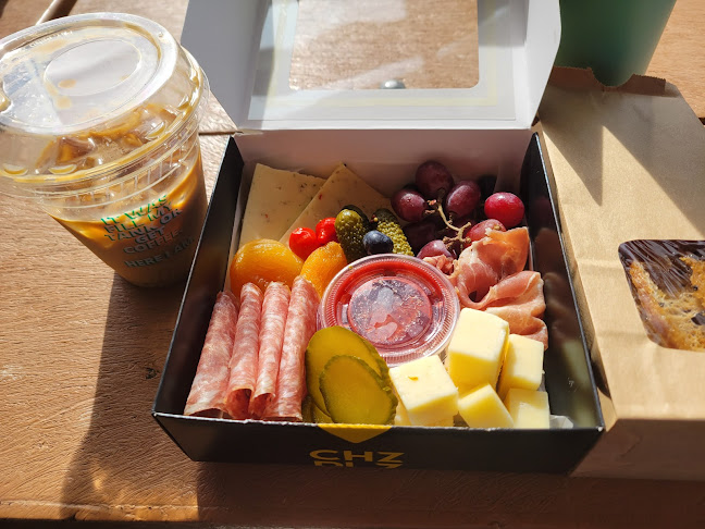 526 Lake St, St. Catharines, ON L2N 4H4