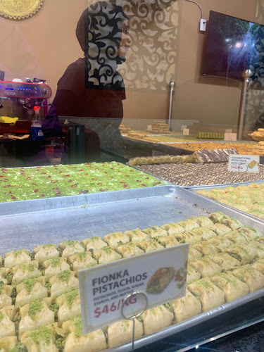 5083 Dixie Rd, Mississauga, ON L4W 0E6