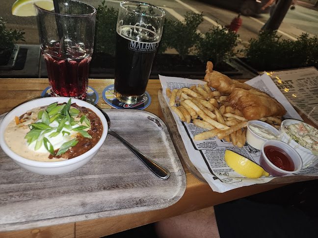 Malone's Taphouse - Vancouver