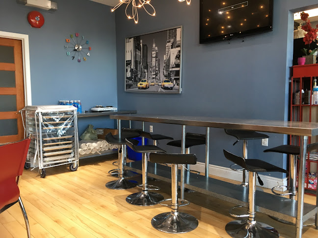 Opinii despre Monkey Cakes în Fredericton - Hospitality and gastronomy