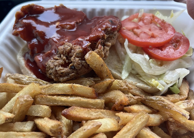 Opinii despre Goo's Take-Out & Catering în Brantford - Hospitality and gastronomy