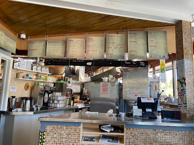 126 Douglas St, Victoria, BC V8V 2N9