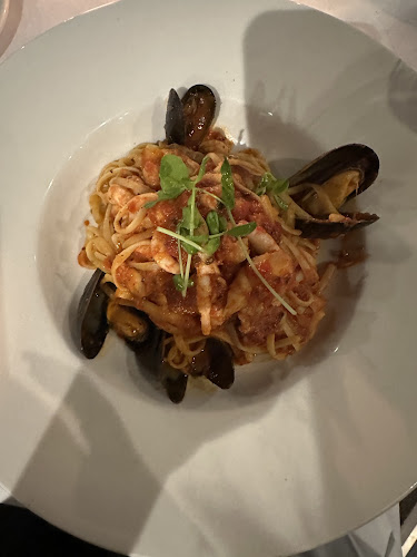 Opinii despre Bravo Cucina Ristorante în North Vancouver - Hospitality and gastronomy