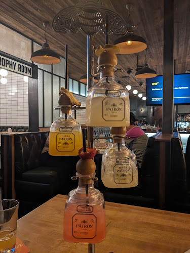 Comentarii opinii despre Central Social Hall