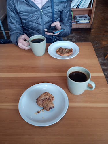 Opinii despre Hide + Seek Coffee în Victoria - Hospitality and gastronomy
