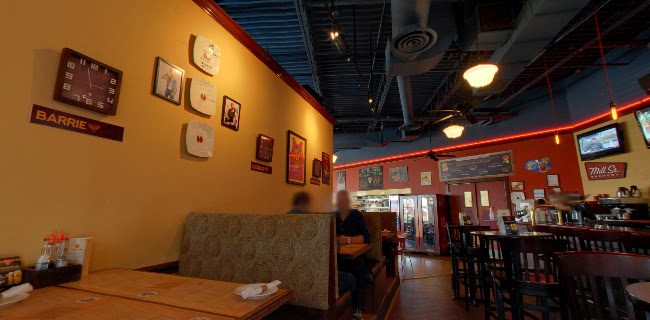 Pie Wood Fired Pizza Joint - Barrie South - Hospitality and gastronomy