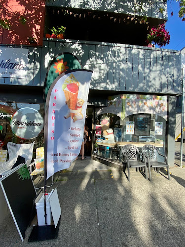 1520 Yew St, Vancouver, BC V6K 3E4