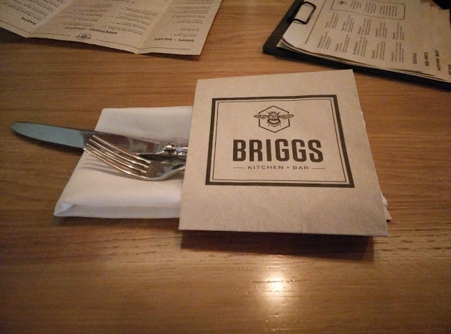 317 10 Ave SW #100, Calgary, AB T2R 0A5