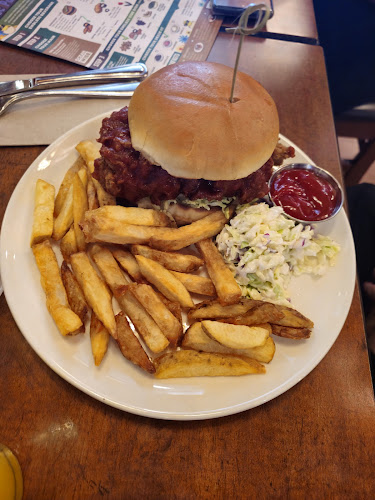 2310 Ottawa St #101, Port Coquitlam, BC V3B 7Z1