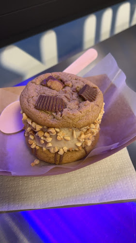 Comentarii opinii despre Sweet Lou's Cookies