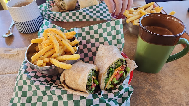 Miche Cafe & Bar - Victoria