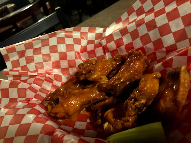 Bowness Pub - Calgary