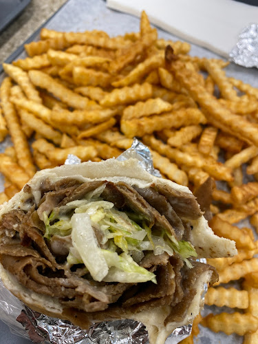 Richard's Donair & Sub - Hospitality and gastronomy