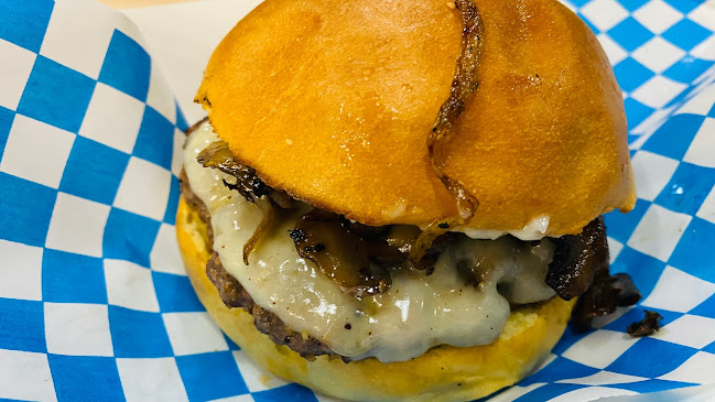 Boardwalk Fries Burgers Kanata - Hospitality and gastronomy