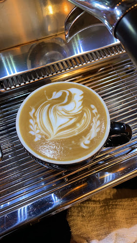 43 E 5th Ave, Vancouver, BC V5T 1G7