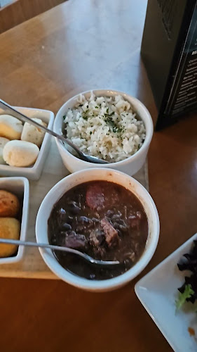 100-270 Waterfront Dr, Winnipeg, MB R3B 0L4