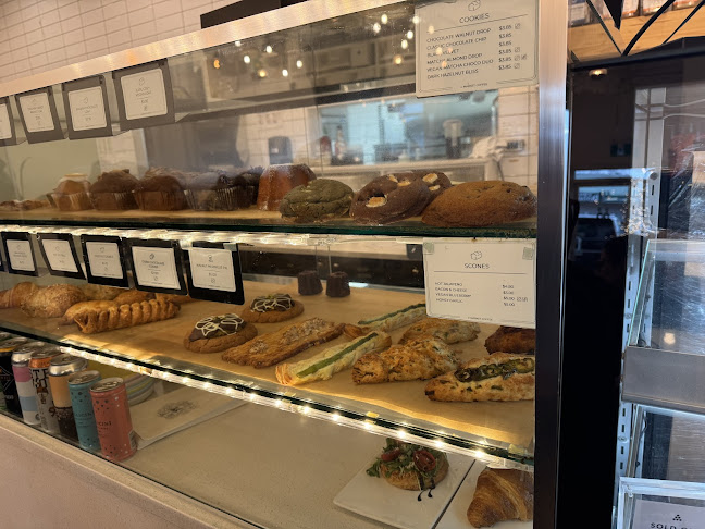 C Market Coffee (Coquitlam) - Hospitality and gastronomy