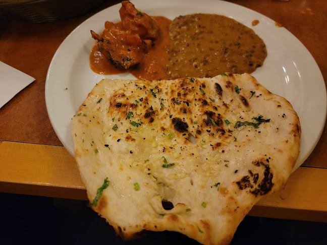 Bombay Bhel Restaurant - Hospitality and gastronomy