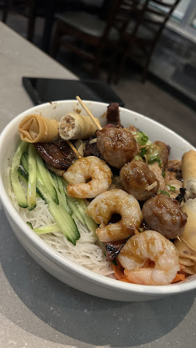 Opinii despre Hong Huong Restaurant în Edmonton - Hospitality and gastronomy