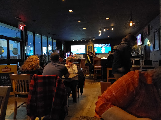 R U Serious Tap & Grill - Hospitality and gastronomy