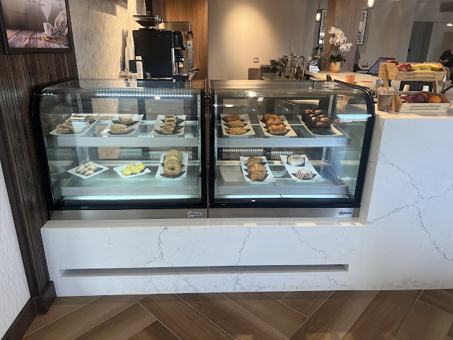 Comentarii opinii despre 327 Bru