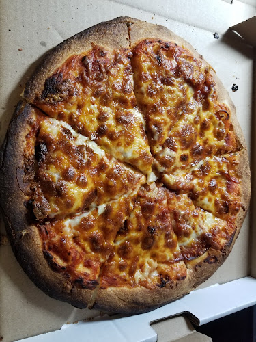Season's Pizza - Ottawa