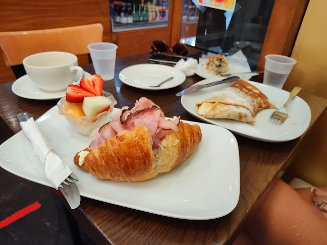 Breaking Bean - Hospitality and gastronomy