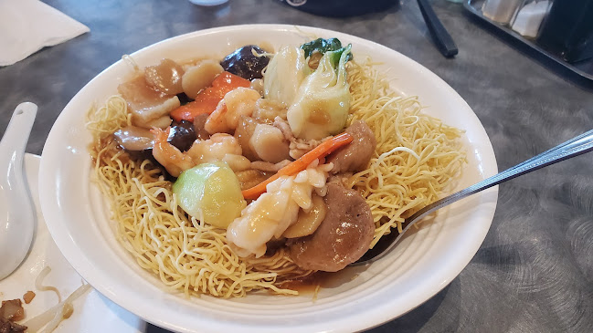 Opinii despre Sun's BBQ Restaurant în Calgary - Hospitality and gastronomy