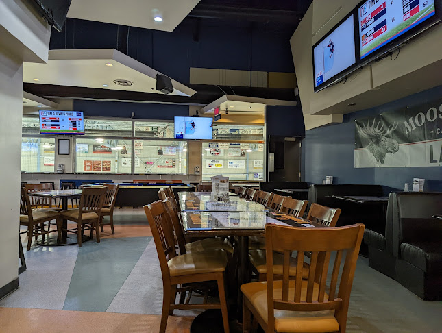 Icebreakers Sports Bar & Grill - Sault Ste. Marie