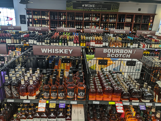 15388 24 Ave #101, Surrey, BC V4A 2H9