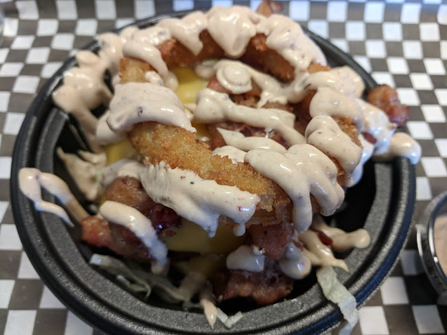 Comentarii opinii despre The Happy Greek (featuring World Burger)