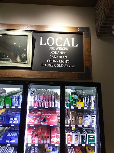 Comentarii opinii despre Marine Gateway Liquor Store