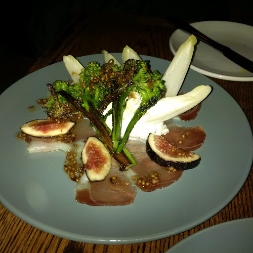 Wellington Gastropub - Ottawa