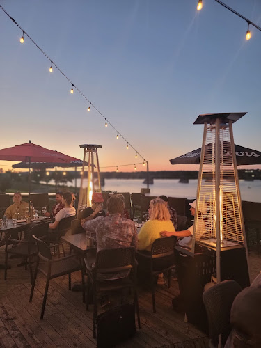 615 Queen St, Fredericton, NB E3B 4Y7