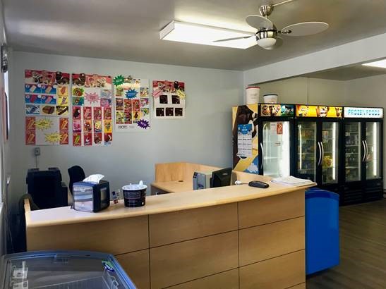 8262 Manitoba St, Vancouver, BC V5X 3A2