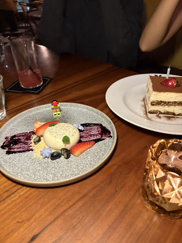 Carlino Restaurant - Hospitality and gastronomy