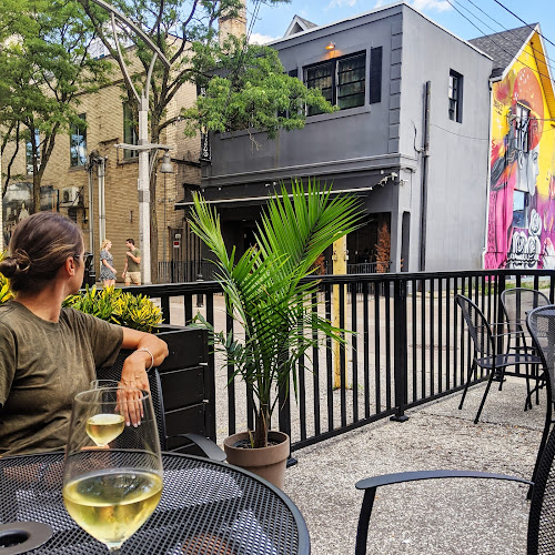 Opinii despre Maiden Lane Wine & Cocktail Bar în Windsor - Hospitality and gastronomy