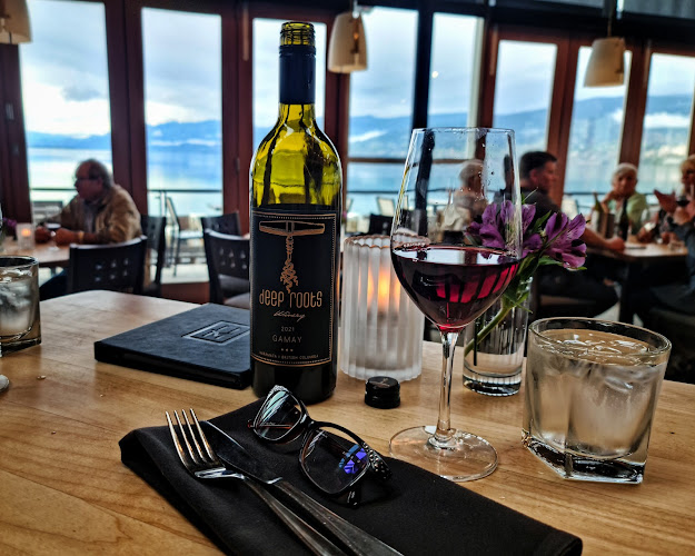 Hooded Merganser Restaurant - Penticton