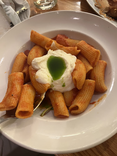 1017 W Hastings St, Vancouver, BC V6E 0C4