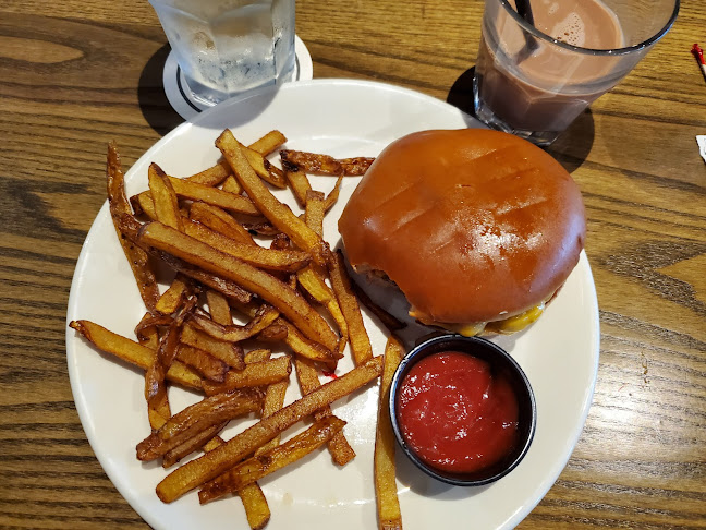 Comentarii opinii despre Big Rig Kitchen & Brewery - Iris