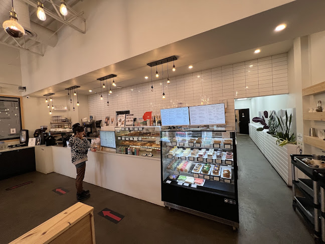 100 Schoolhouse St #111, Coquitlam, BC V3K 6V9