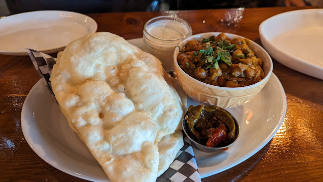 Masala Boyz Indian Lounge and Bar - Hospitality and gastronomy