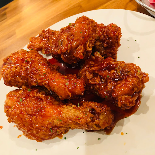 477 Wallace St A, Nanaimo, BC V9R 5B7