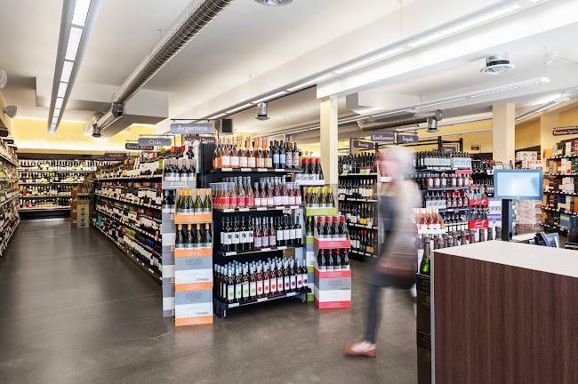 Opinii despre Vessel Liquor Store în Victoria - Hospitality and gastronomy