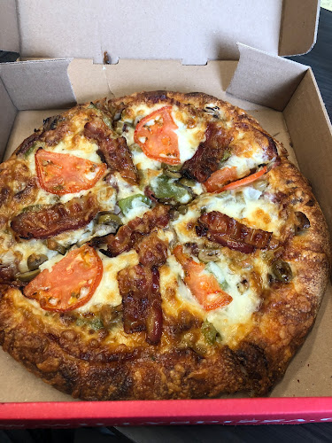 Willy's Pizza - Hospitality and gastronomy