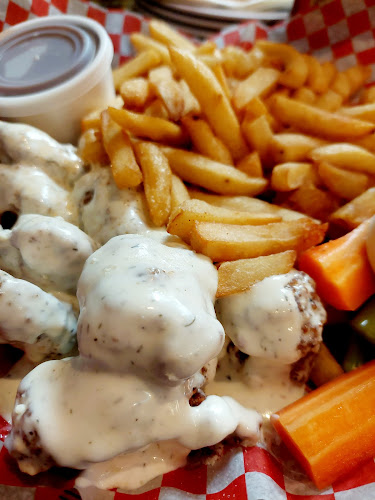 17 King St E, Omemee, ON K0L 2W0